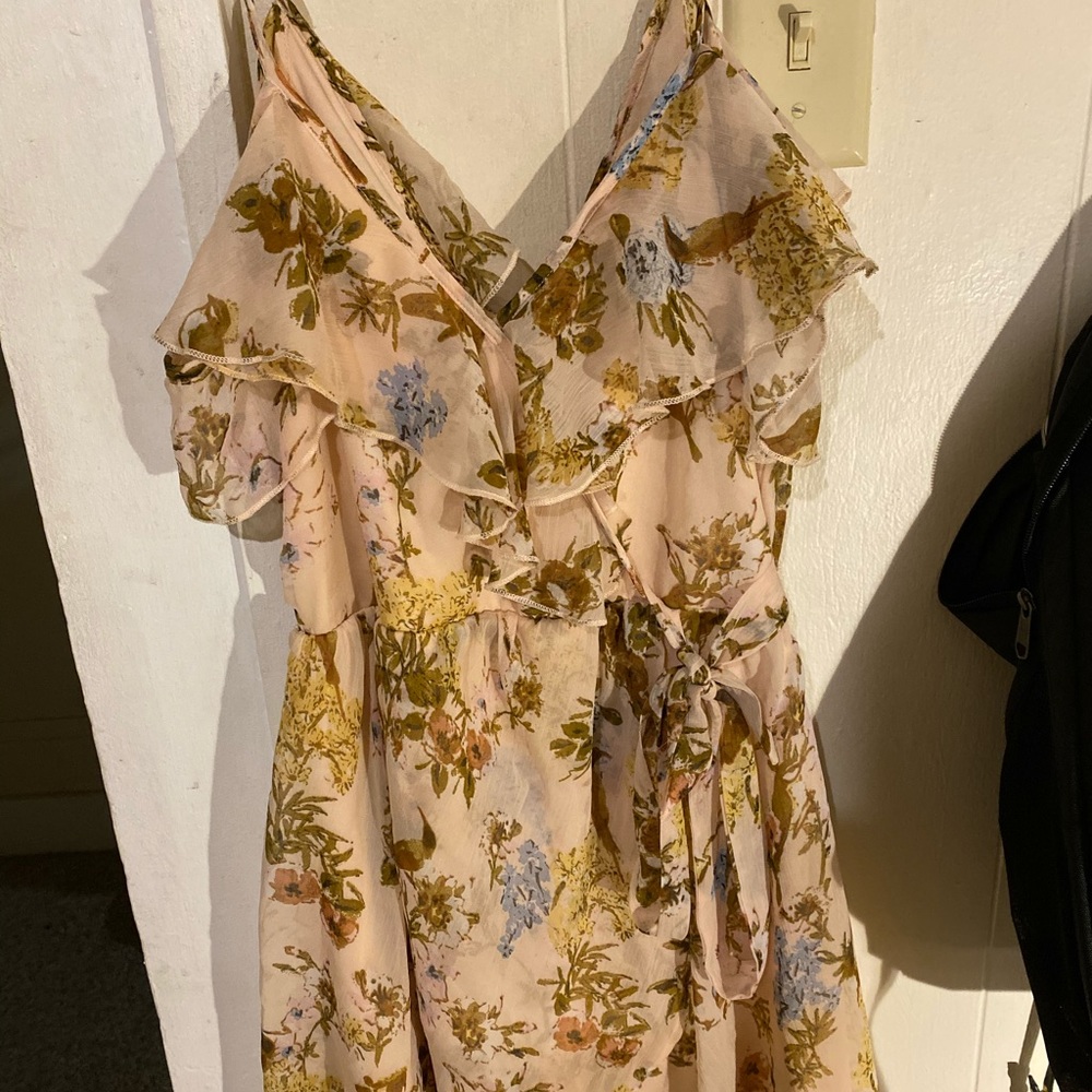 Flirty pink deep v dress with floral prints